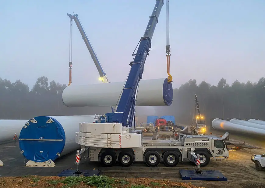 Cranes move components at the Stockyard Hill Wind Farm